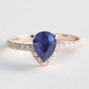 Kleur veranderende saffier ring, paars blauwe saffier, peer verloving ring, kleur veranderende ring, kleur veranderende steen, unieke kleur saffier afbeelding 4