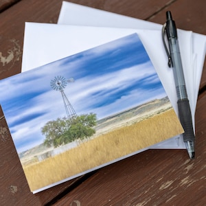 Cartões de nota do moinho de vento no rancho, cartão de felicitações dobrado do Texas, cartão de dia dos namorados de cowboy, cartão postal West Texas Sky, cartão de felicitações de cowboy, Ranchy
