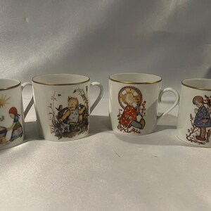 Sister Annual Berta Hummel Schmid Cups senza scatola; anni 1973, 1975, 1976, 1978; sister berta; hummel; tazza schmid; 1973, 1975, 1976, 1978