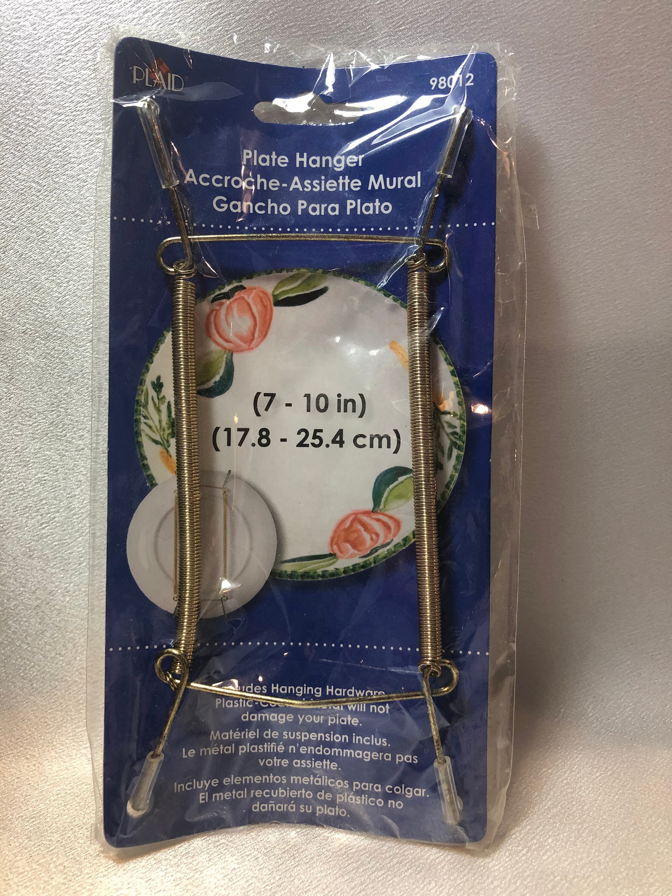 Vintage Assorted Wall Plate Hangers 6 Plate Hangers Plate Hangers, Plaid, Crown Bolt, Justen