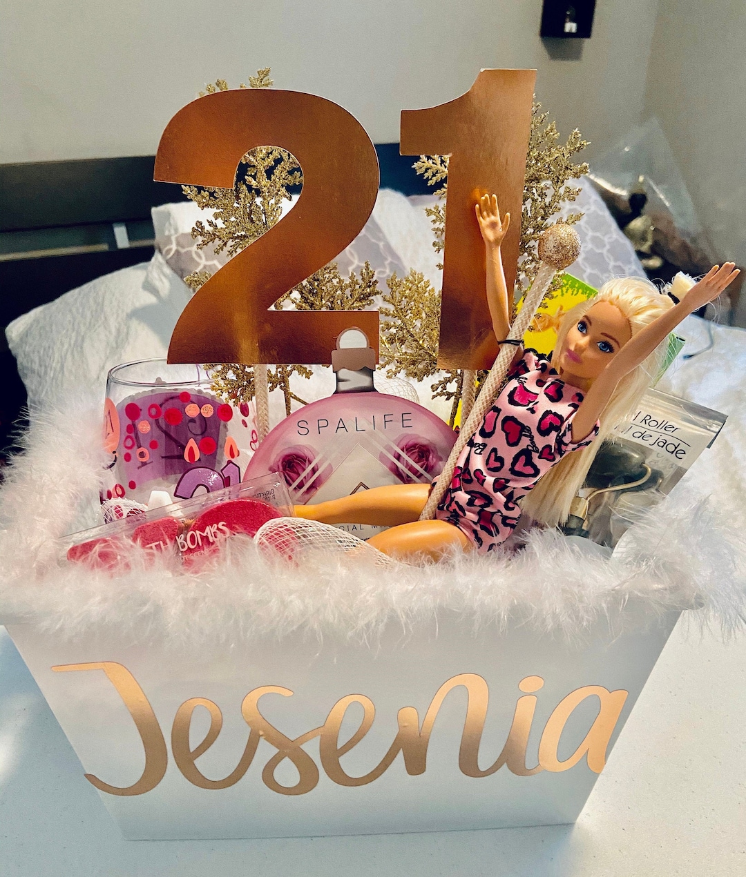 Gift Basket Ideas 21st Present Ideas Female Gift Hampers What To