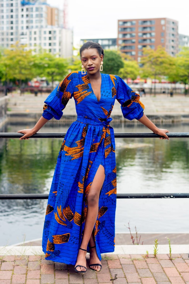 Robe longue Alisha Ankara, décolleté surplis, robe imprimée, robe froncée, robe imprimée africaine, robe ankara, robe longue, vêtements africains image 1