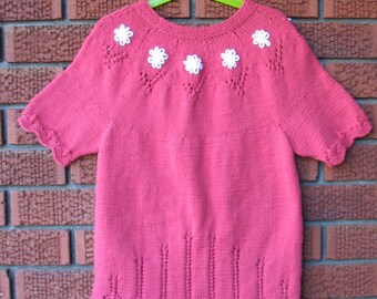 Size 8-10- Knitted Short Sleeve Pullover
