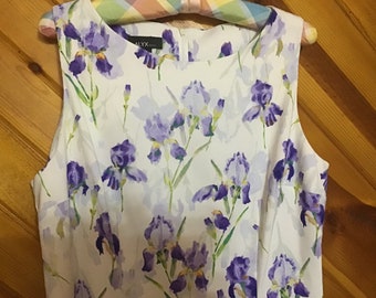 White Sleeveless Dress With Large Purple Irises All Over Print - Bust 40"