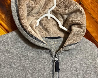 L.L. Bean Very Heavyweight Zip Front Sherpa-Lined Hooded Sweatshirt - Heather Gray With Beige Lining - Kangaroo Pockets - Sz. L
