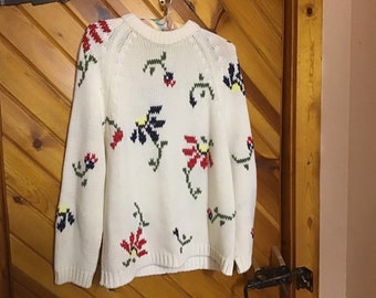 Handmade? Ivory Crewneck Sweater With All-Over Large Daisies & Tulips - Size M-L 40" - Sweet!