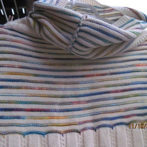 Vintage (70s?) SHORT LENGTH Ivory Sweater With Bright Rainbow Accents - Size Small 35&quot; Bust x 20&quot; Long - Boho - Hippy/Hippie - Rock Fest