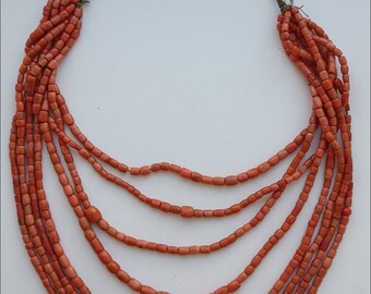 Collar de coral vintage de auténtico coral rojo mediterráneo de los años 60 W - 167 gramos.