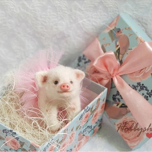 Needle felted pink baby piggy сute piggy doll wool animals pig toy felted piggy tutu felted piggy tiny realistic piggy  handmade artist OOAK