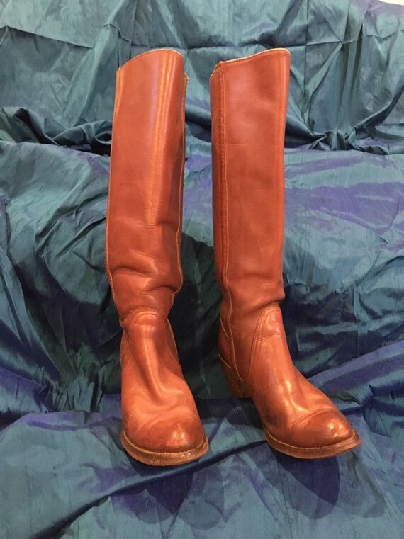 red frye boots