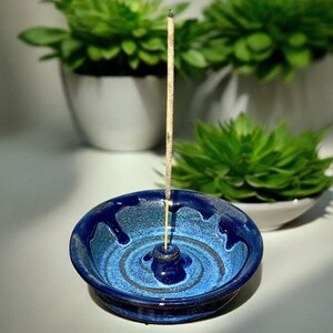 Handmade Ceramic Incense Burner – Boho Pottery Ash Catcher for Stick Incense – Rustic Clay Smudge Dish – Spiritual Home Decor Gift