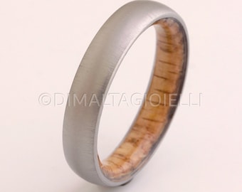 Anillo de madera de bourbon con duela de barril de whisky, banda semicircular, regalo para él o para ella