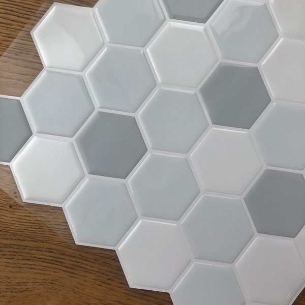 FUNLIFE  |  Hexagon Backsplash Tile Decals for Bathroom, Salle de bain, Modern Art, Peel and Stick for DIY Camper , Waterproof