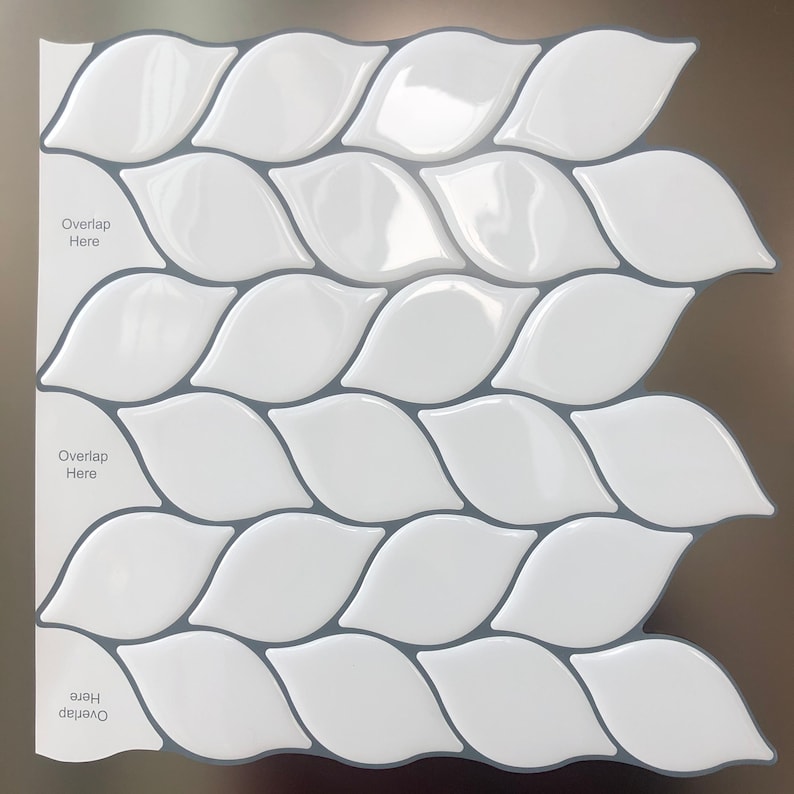 white leaf backsplash