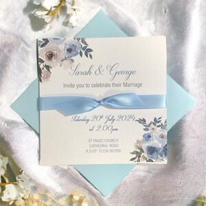 Hochzeitseinladungskarte - Braut und Bräutigam - Farbiger Umschlag - Namen, Datum, Zeit Ort, Antwortzeit - Wählen Sie Farbe / Packungsmenge