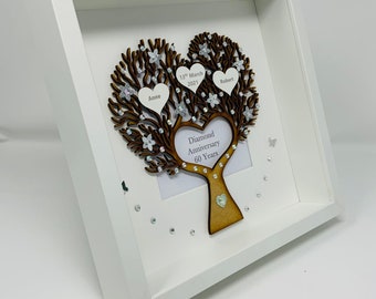 Cornice portafoto personalizzata per matrimonio con il signor e la signora / regalo di anniversario, cornice in legno incisa con data, fidanzamento di coppia - Italia