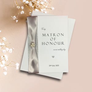Alla mia Damigella d'onore per il giorno delle nostre nozze - Biglietto d'invito di lusso personalizzato - Scelta del colore (Matrimonio d'onore)