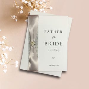 Tarjeta del padre de la novia para el día de nuestra boda: tarjeta de felicitación de lujo personalizada, invitación de regalo, color a elegir (padre de la novia)