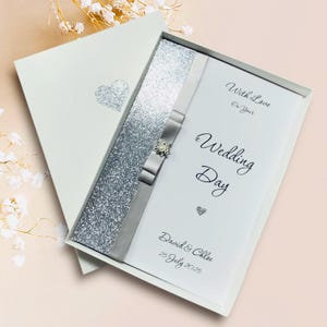 Biglietto di auguri per il giorno delle nozze - Biglietto di auguri personalizzato, regalo di congratulazioni per coppia, amici, figlio e figlia - 18 colori tra cui scegliere - Fiocco di lusso