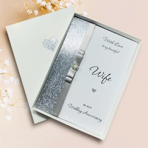 Carte d'anniversaire de mariage pour femme, cadeau personnalisé pour son partenaire : 1er 10e 20e 25e 30e 40e 50e - 18 couleurs au choix - Noeud de luxe