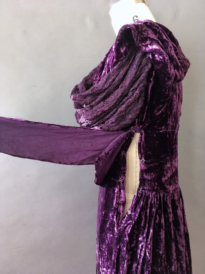 20s 30s Royal Crush Dress 1920s 1930s Vintage Purple Crushed Velvet Dress Violet Velvet Dress w Bell Sleeves and Side Snap Buttons image 8