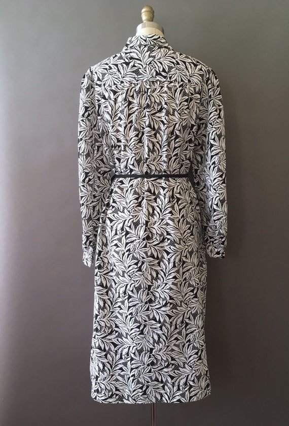 70s Two Toned Forest Dress - 1970s Black and Whit… - image 6