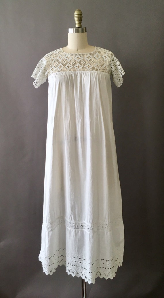 1900s White Spirit Dress - Early 1900s Cotton Ant… - image 7