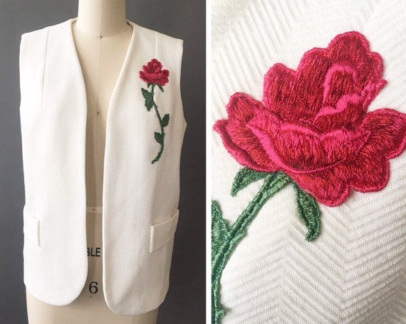 70s A Single Rose Vest - 1970s White Textured Sle… - image 1