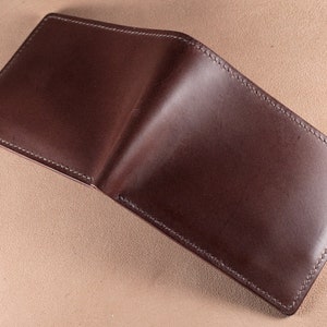 Cartera de hombre de dos pliegues en piel Buttero italiana color marrón oscuro imagen 2