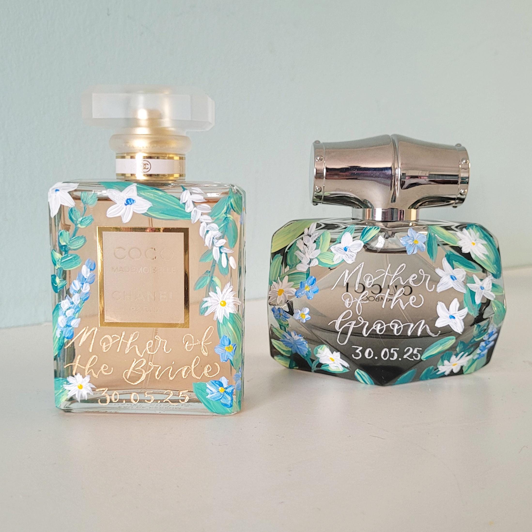 トールペイント作品　Perfume Bottles Hand-painted & Engraved Perfume Bottle: Custom Floral Design