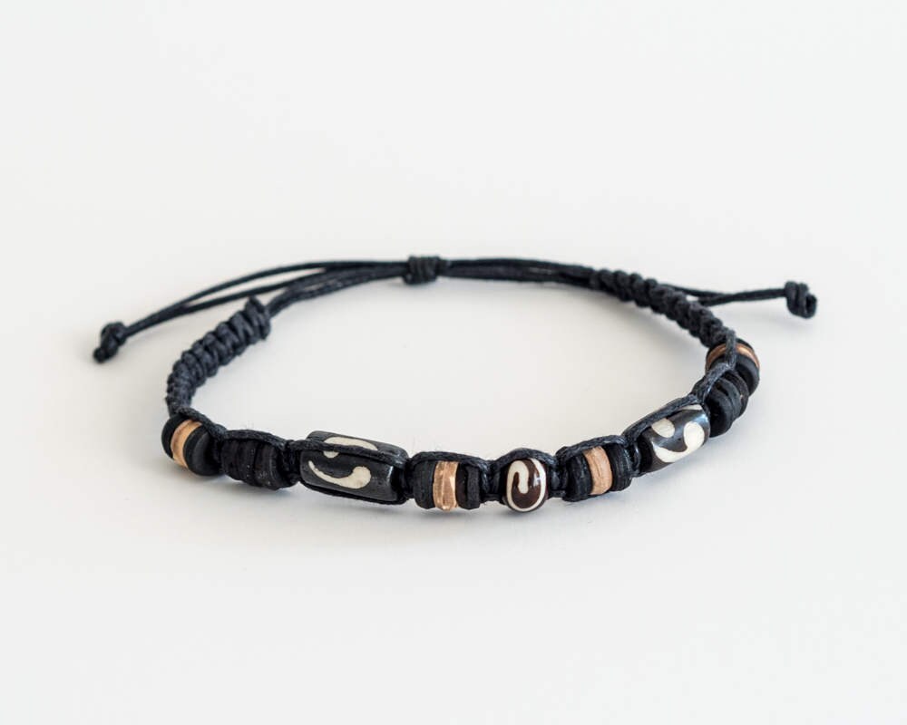 Rope Bracelet // Black Friendship Bracelet // String Bracelet // Wooden ...