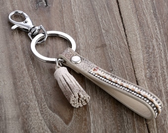 Leather Keyring // Leather Key Chain // Leather Key Holder // Tassel Keychain // Tassel Bag Charm // Tassel Keyring // Leather Key Fob