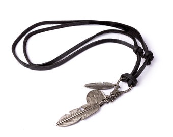 Black Boho Necklace For Men // Black Leather Necklace // Feather Necklace //  Man Leather Necklace // Feather Pendant Necklace