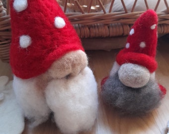 Poom et Twist les petits gnomes malicieux, felted gnome, needlefelt, christmas ornaments, feutrage, laine feutrée, christmas decor