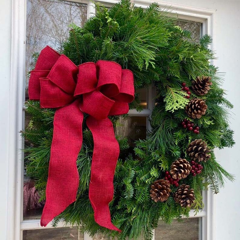 Red Berry Wreathfresh Wreath Mainemodern Wreathholiday Etsy