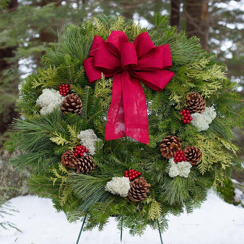 Fresh Wreath Front Door Red Berry Maine Image 0