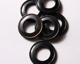 7 round earrings, 40mm, Horn, black (6611)