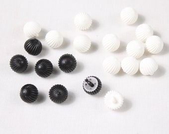 12 boutons, nylon, à tige, blanc ou noir, 11mm ou 13mm (8246-ST)