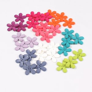 6 flower-shaped buttons, 40mm, nylon, 4 holes, 9 colors available