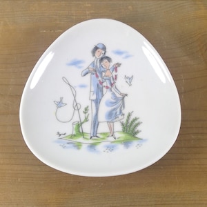 Mid Century Vintage Rosenthal Raymond Peynet Lovers Fish Necklace Trinket Dish