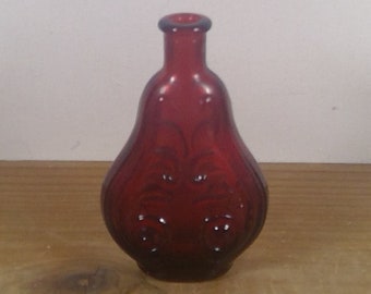 Vintage Mid Century 3” Wheaton NJ Glass RED Bottle w/fancy scrolling/swirls