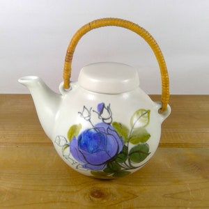 Mid Century Vintage 1960s Arabia Finland Hilkka Liisa Ahola Rattan Handled Teapot