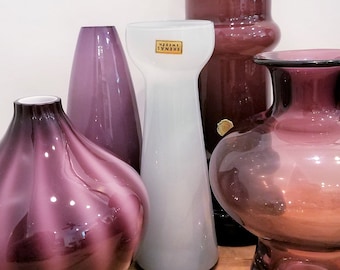 Mid Century Scandinavian Ekenäs Sweden Gray Cased Art Glass Vase