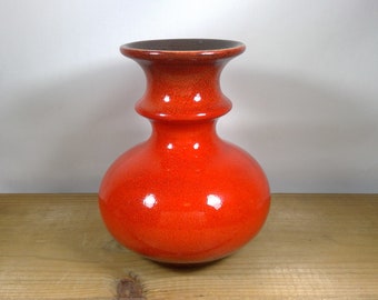 Mid Century Vintage 1960's Red Cari Zalloni Steuler Keramik Pottery Vase -  223-15