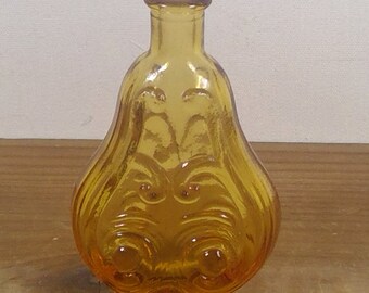 Vintage Mid Century 3” Wheaton NJ Glass YELLOW Bottle w/fancy scrolling/swirls