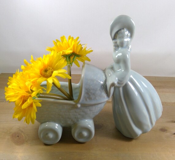 Mid Century Vintage Little Bo Peep Blue Baby Buggy/pram/stroller Ceramic  Planter - Etsy