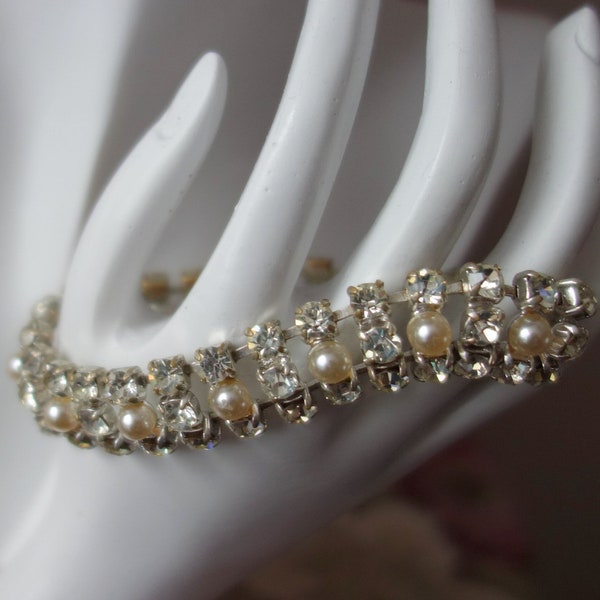 Rhinestone bracelet, old jewelry for the cocktail party, vintage rhinestones with traces of time