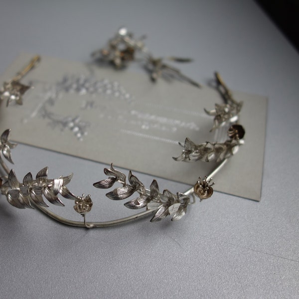 Diadem and bouquet, silver wedding jewellery, light patina, around 1970-vintage bridal jewellery, bridal diadem tiara, silver-plated, S 1976