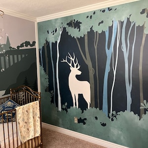 Cervo magico nella foresta - Adesivo murale rimovibile, decalcomania, carta da parati, arazzo, fondale. Progettazione di camerette, dimensioni personalizzate