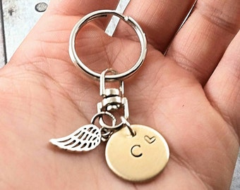 Custom Memorial Handcrafted Keychain, Memorial Key Chain Funeral Gift,Angel Wing Charm Infant Stillborn Memorial, In Memory Of